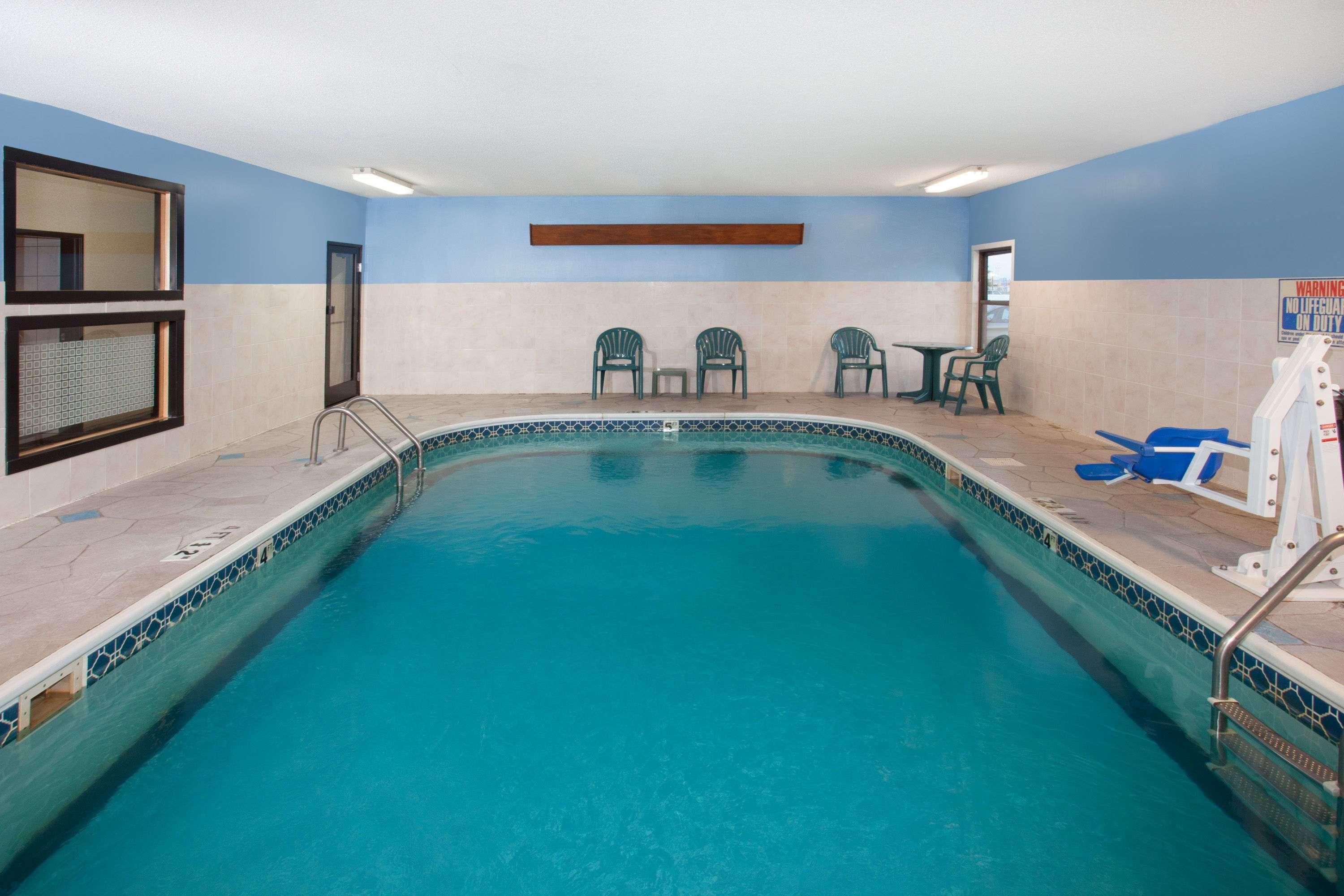 Baymont By Wyndham Morton Hotel Luaran gambar